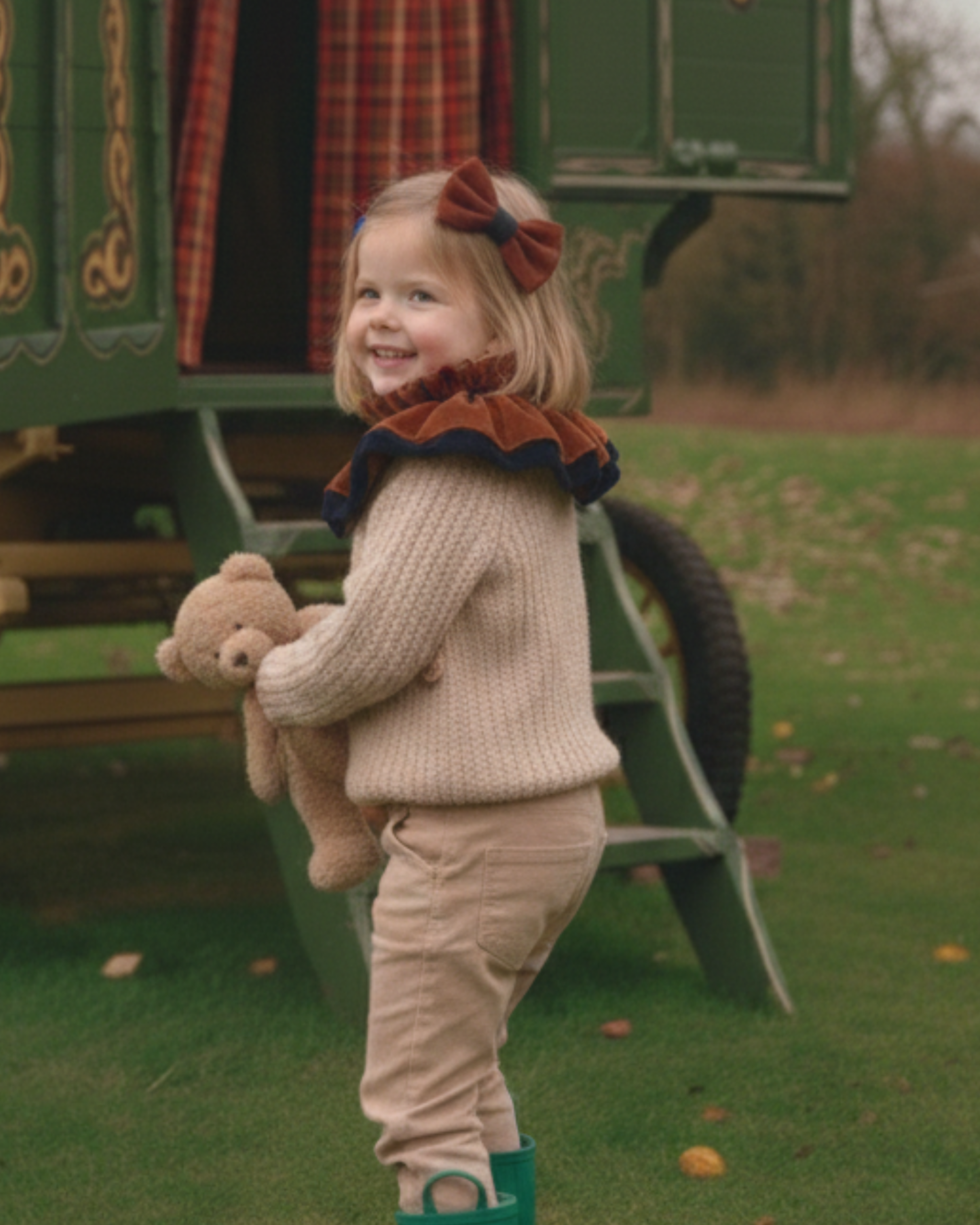 Cuello Ondine bebé - niña ·  terciopelo caldero y azul empolvado