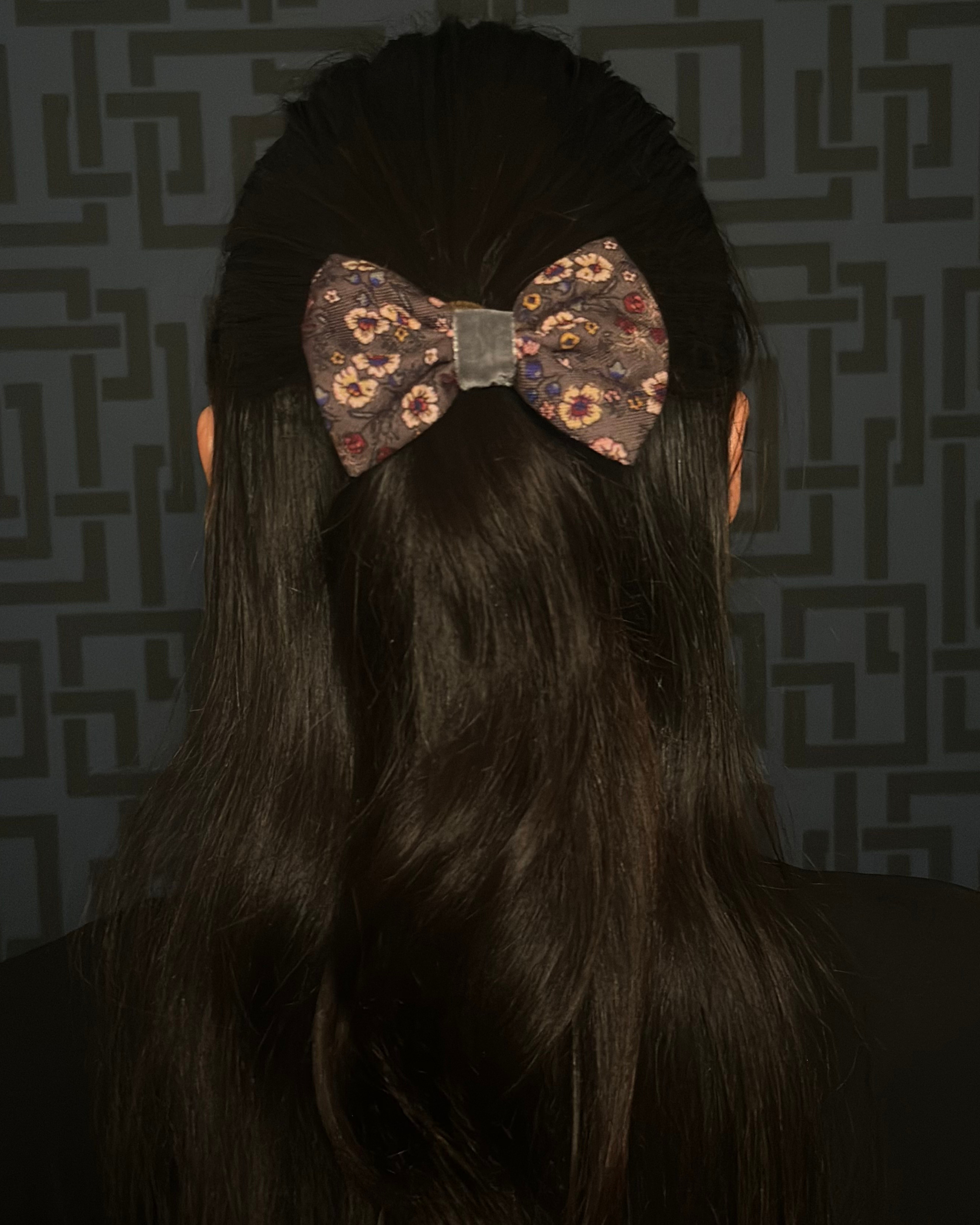 Lazo Cleo · Liberty flores púrpura